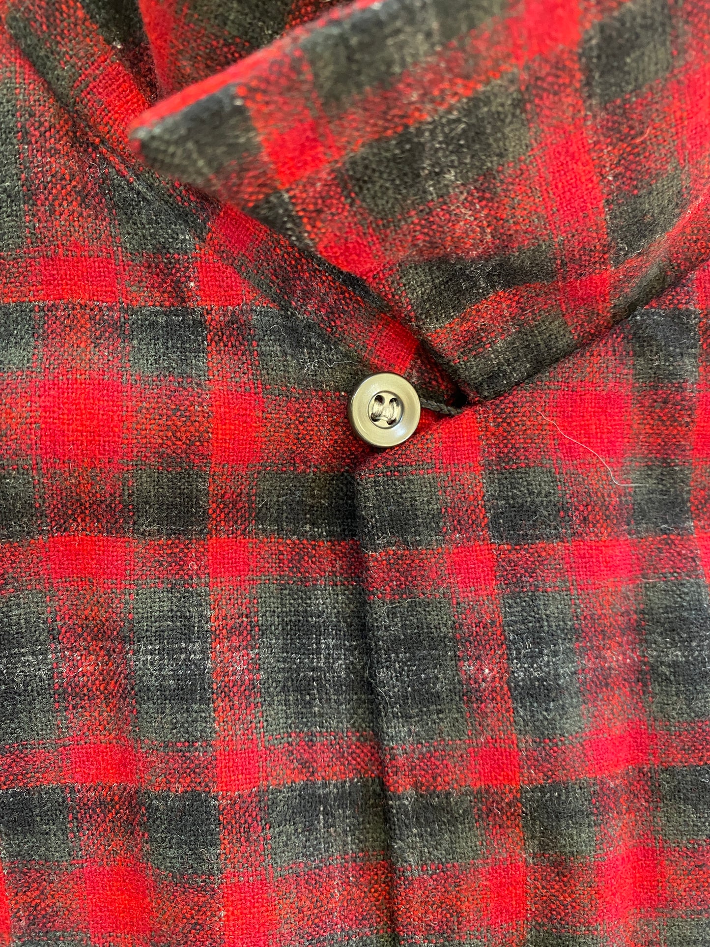 1960s Pendleton Loop Collar Oversized Wool Shirt Men's Size M/L