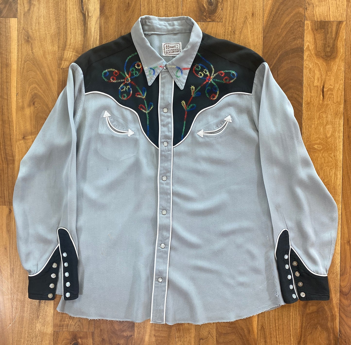 1950s H Bar C Embroidered Western Shirt Size M/L